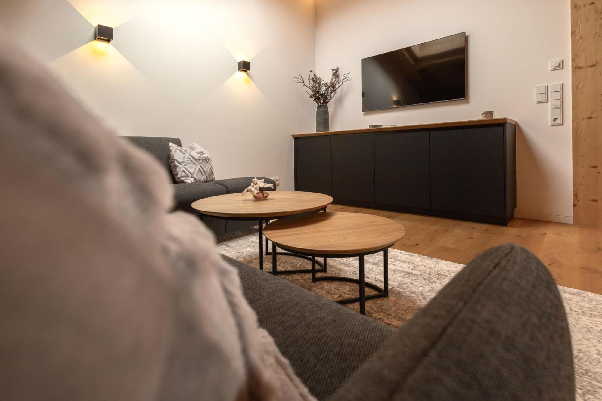 Ferienwohnung Hoffmann-Schiffer ビショフスヴィーゼン エクステリア 写真